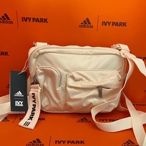 🎁ADIDAS IVY PARK HARNESS BAG (new)🎁